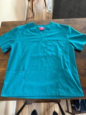 Unbranded Teal V-Neck Men’s Scrub Top